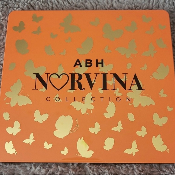 ANASTASIA BEVERLY HILLS NORVINA PALETTE 3 - Brand New in the box! - Picture 2 of 10